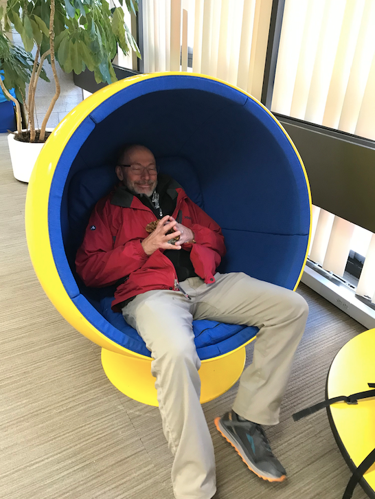 Dad in womb chair