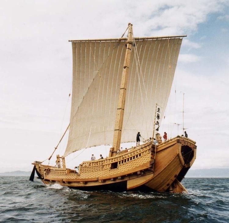 A replica Edo-era sailing ship Naniwa Maru under full sail in Osaka Bay